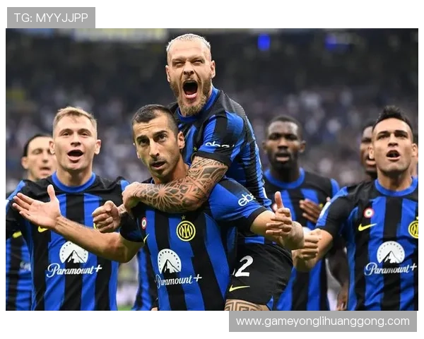 水晶宫队历史辉煌回顾与经典比赛集锦，带你重温球队荣耀时刻