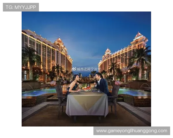 澳门的百老汇在哪里以及如何规划一日游行程让你轻松体验澳门的精彩夜生活